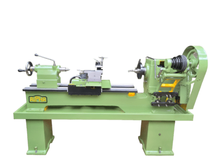 4.5 FEET MEDIUM DUTY ALPHA LATHE MACHINE RAJKOT PRICE (PLUS GST)